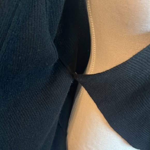 Vineyard Vines black Wool Cashmere blend Knit Wrap Cardigan Sweater, size medium - Picture 8 of 17